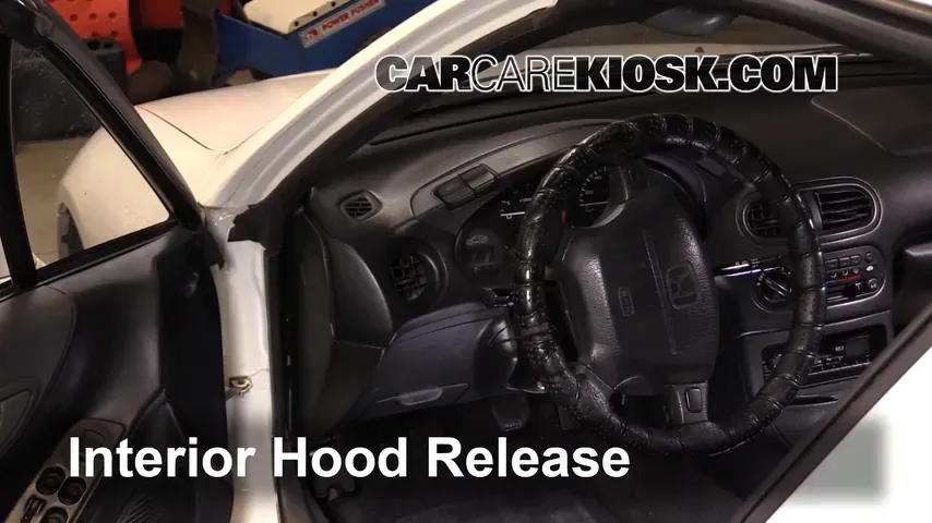 1994 Honda Civic del Sol S 1.5L 4 Cyl. Hood